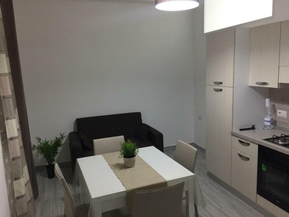 Appartement Alloggio Tulipano à Acerra Extérieur photo